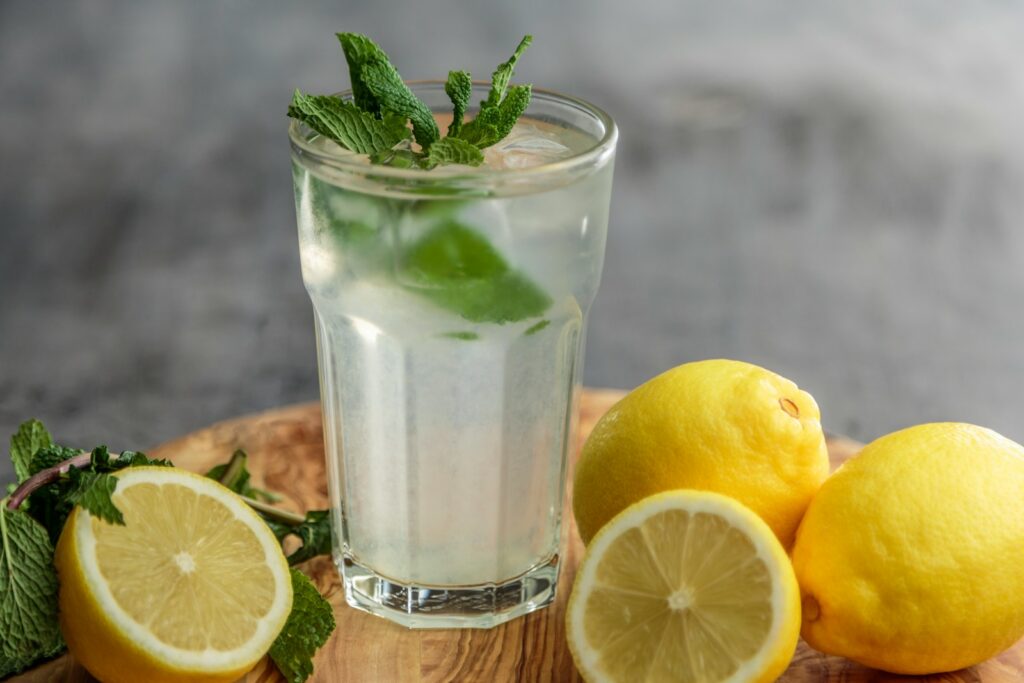 Zitronenlimonade